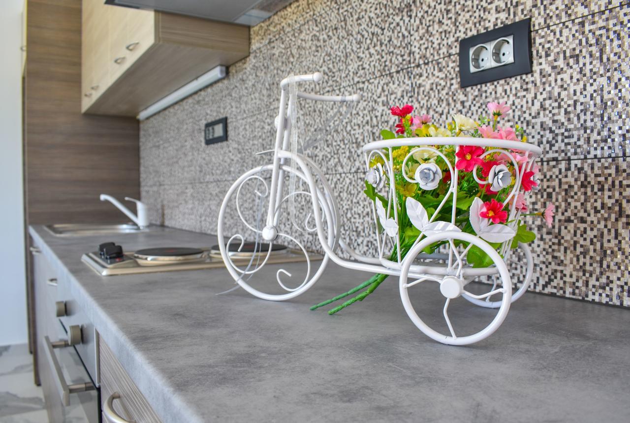 Katsaros Luxury Apts 5Min Walk To Beach Leilighet Tsiliví Eksteriør bilde